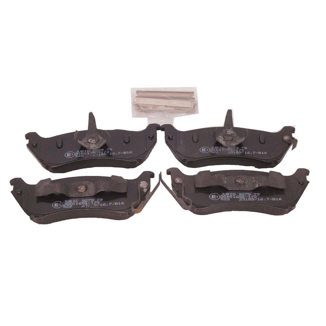 Bosch QuietCast Rear Semi-Metallic Brake Pads For Mercedes-Benz W163 ML320 ML350