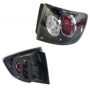 SEDAN BK TAIL LIGHT RIGHT HAND SIDE FOR MAZDA 3 2004-2008