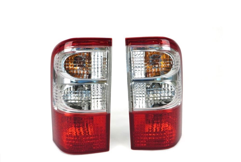 Tail light left & right pair for Nissan Patrol GU Y61