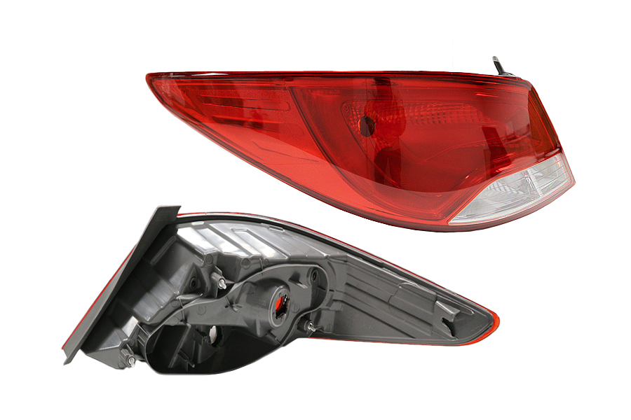HYUNDAI ACCENT RB SERIES 2 TAIL LIGHT LEFT HAND SIDE