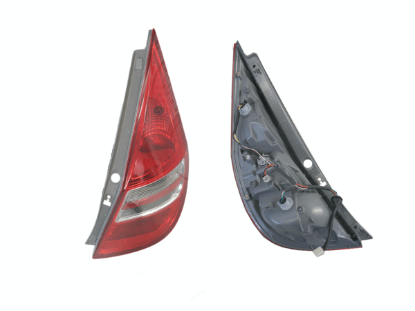 TAIL LIGHT RIGHT HAND SIDE FOR HYUNDAI I30 FD 2007-2012