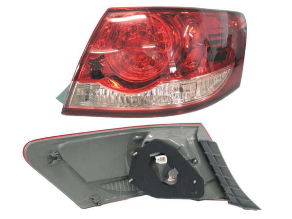 OUTER TAIL LIGHT RIGHT HAND SIDE FOR TOYOTA AURION GSV40 2006-2009
